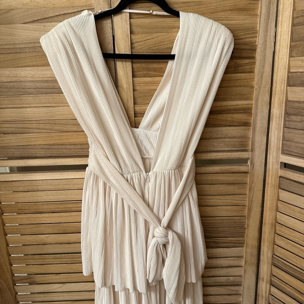Sabina Musayev Ophelia Plisse Midi Dress in Ivory Size XS - Picture 4 of 9